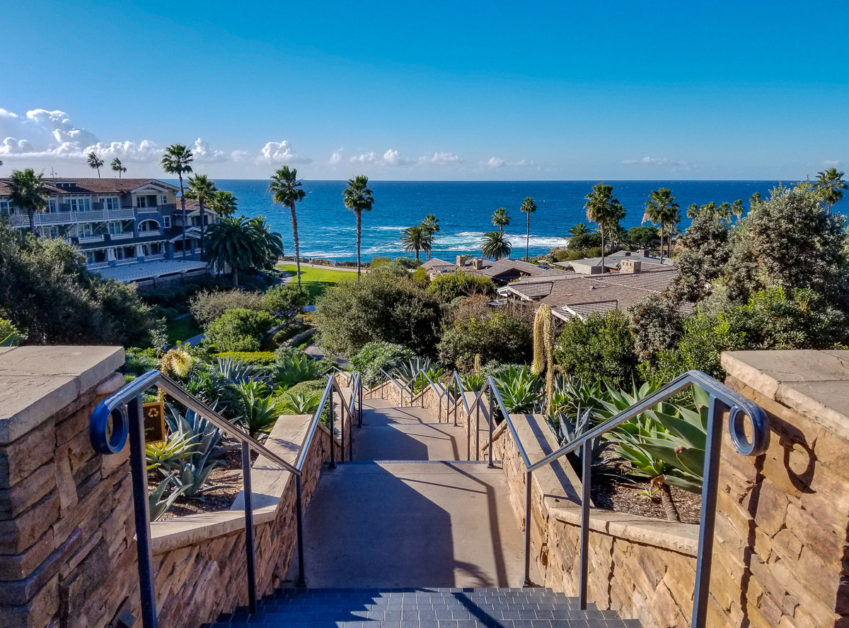 Orange County coastal neighborhood and ocean view